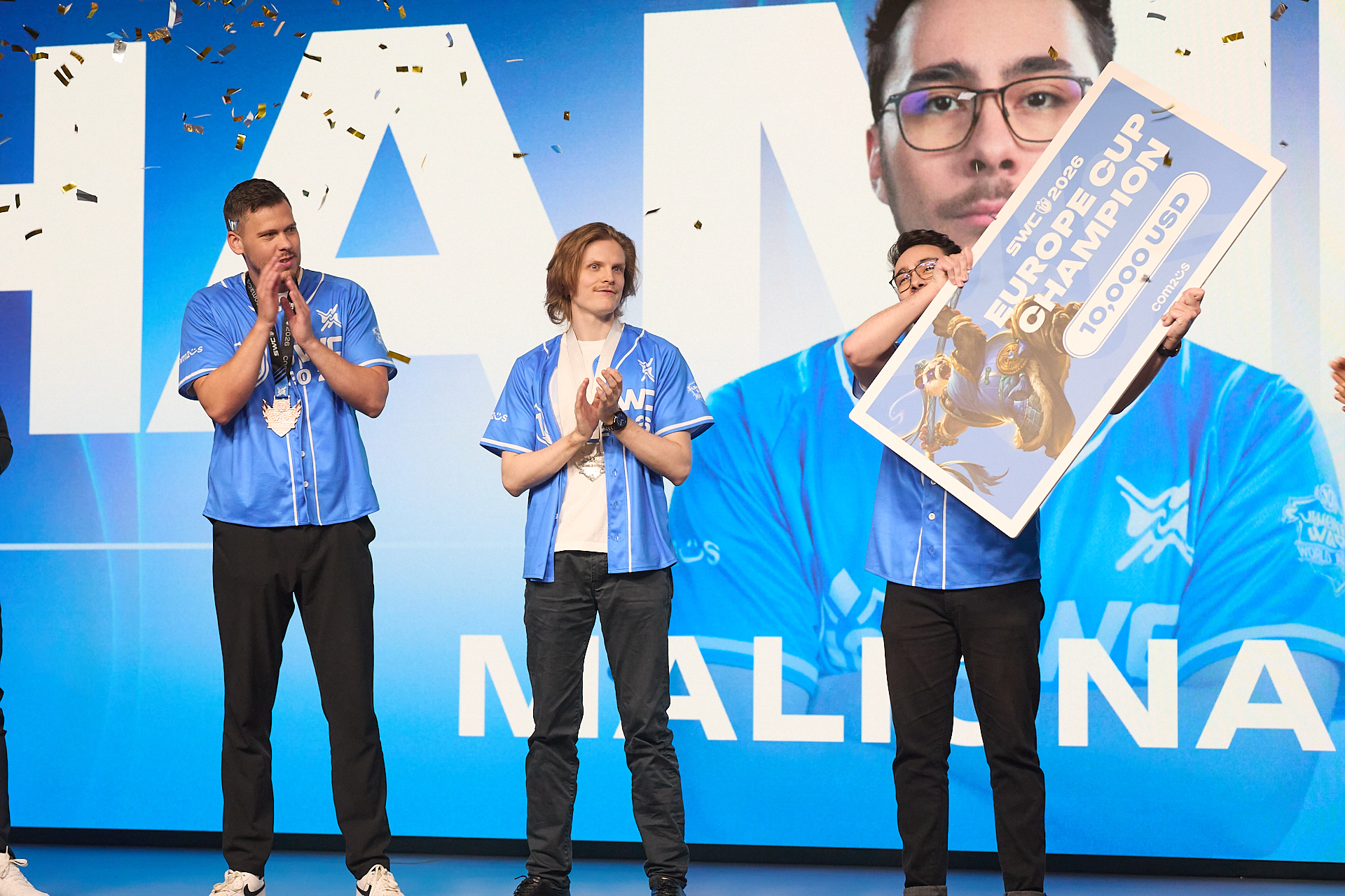 https://esports.summonerswar.com/fr